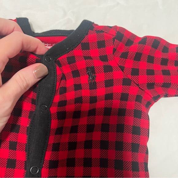 Polo Ralph Lauren Red and Black Checkered Newborn Onesie + Hat - Picture 4 of 5